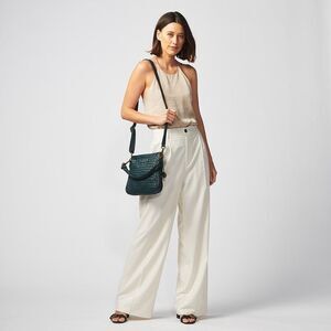 Wanderers Travelers Travel Co THE TRENTINO CROSSBODY Bag Purse Azzura